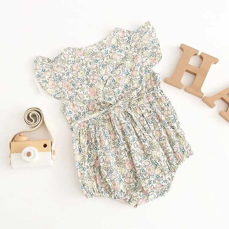 Wholesale baby fashion 2019 floral romper baby boutique apparel for summer