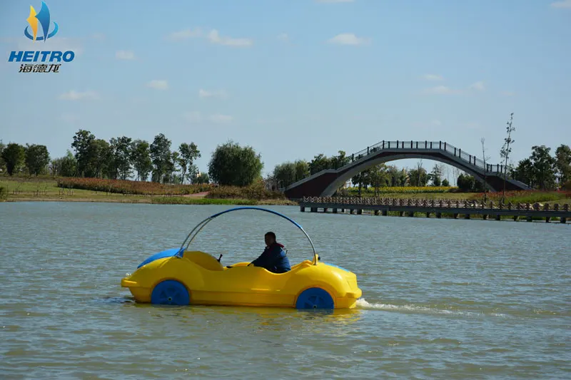 yantai manufacturer cheap water park polyethylene pedal electric boat for lake