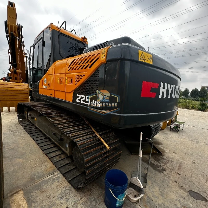 Hyundai Original Korea Used Excavator 225-9s 330lc-9s 305-9s Construction Machine Good Condition Engine Pump Core Cheap Sale