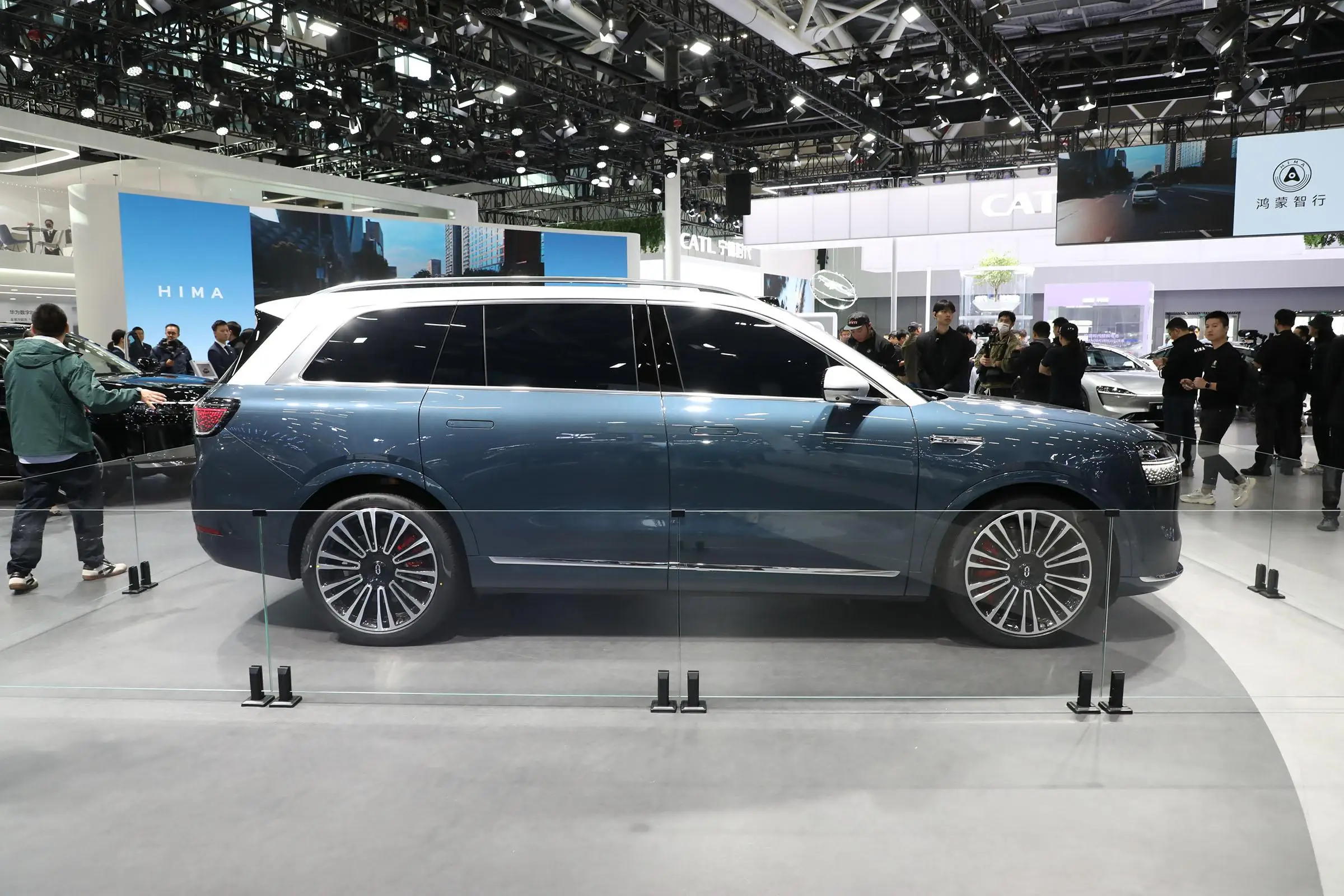 2024 HUA WEI AITO M5 new ennergy vehicles AITO M5 M7 M9 Autos Electric Car Adult Sport AITO Smart cheap part car