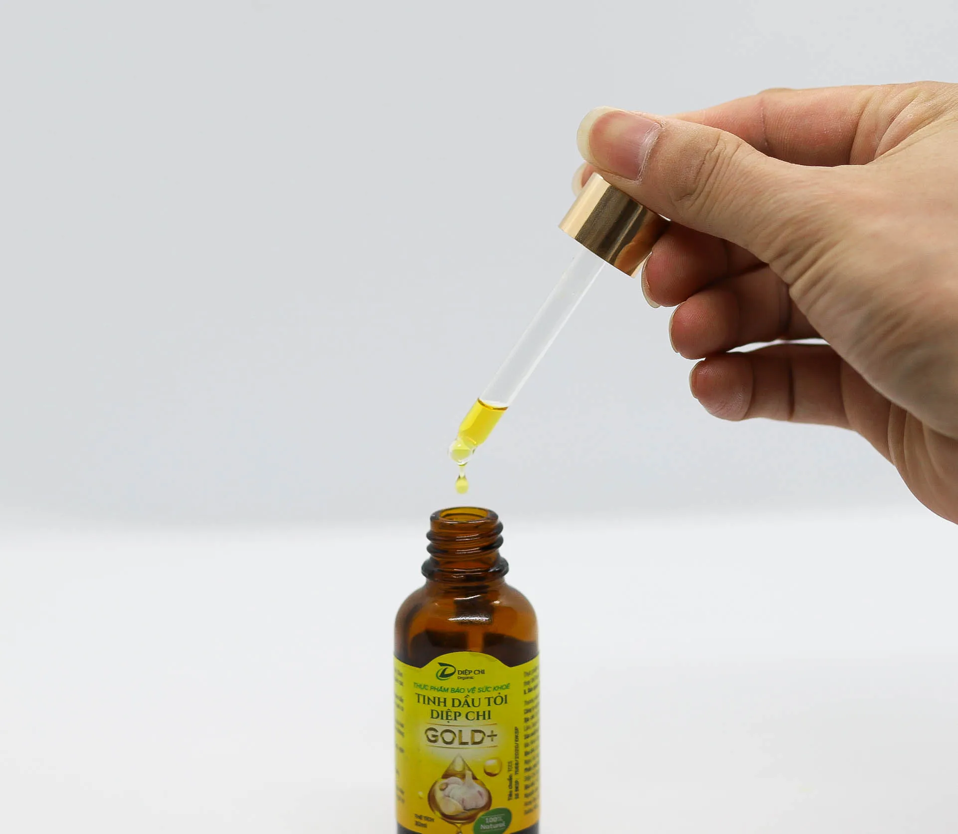 Органическое чесночное масло OEM/ODM/OBM лечение гриппа защита здоровья эфирное чеснока Diep Chi