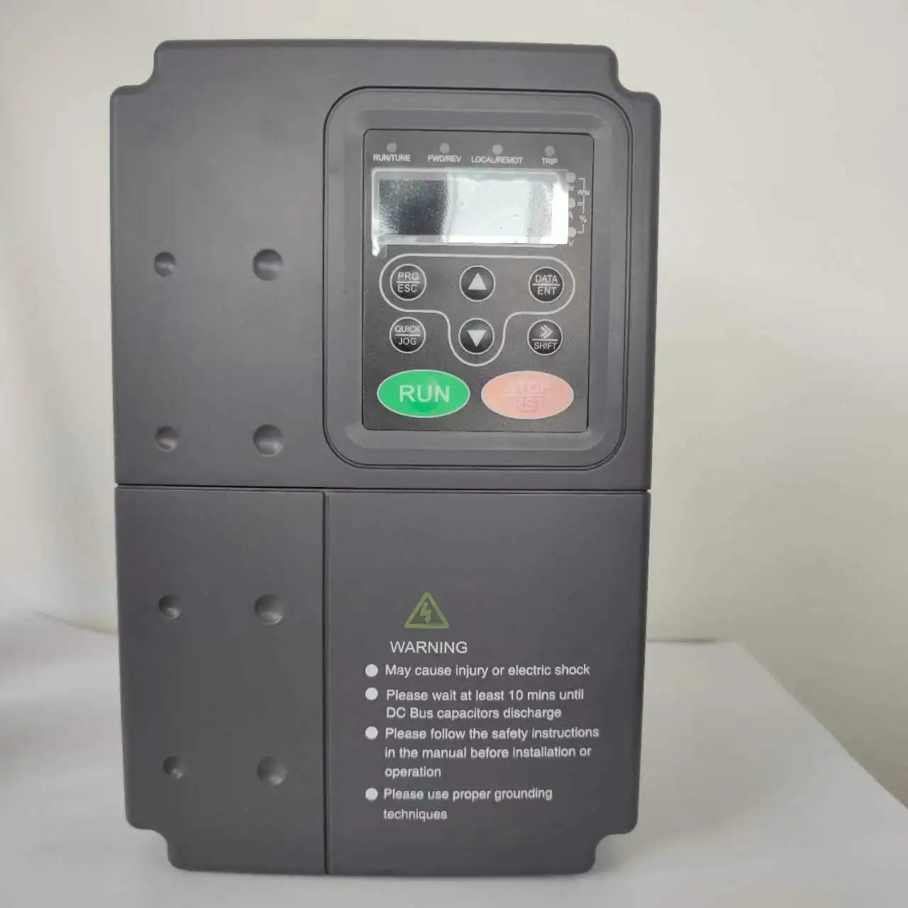 220V 1HP 2HP 3HP Frequency Pump Inverter and Variable Speed Drives ISO CE certificate chf100a