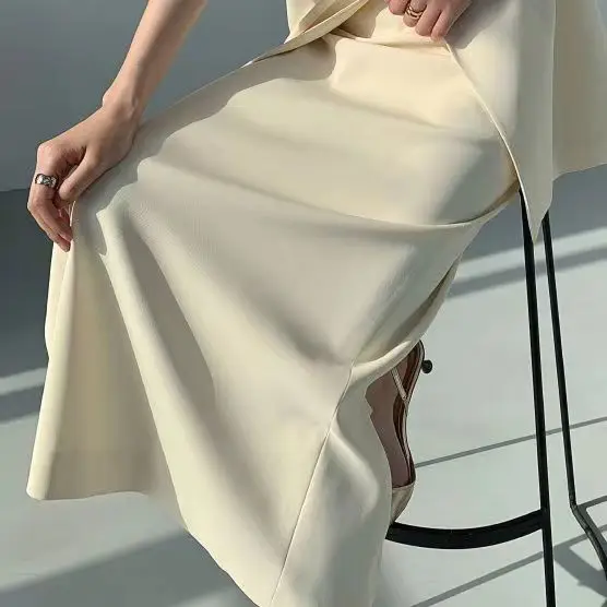 2023 High Quality Fall Latest Women Clothing Sleeveless Ladies Top Vest and Skirt Two Pieces Sets  Fashion Women Outfits