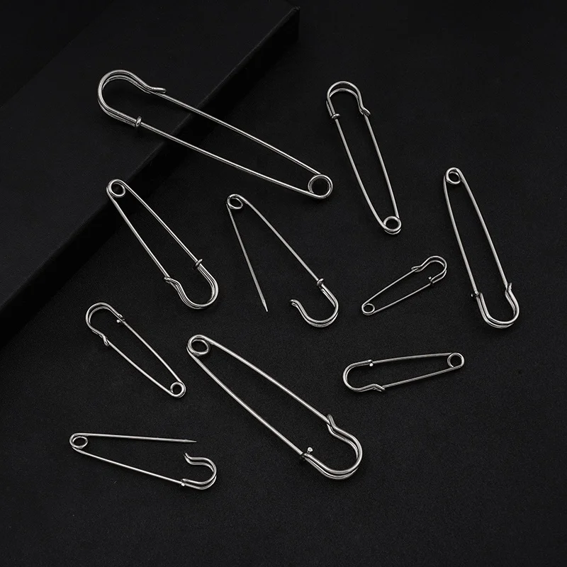 
2021 hotestselling stainless steel big safety pin for cappa and woollen sweater 