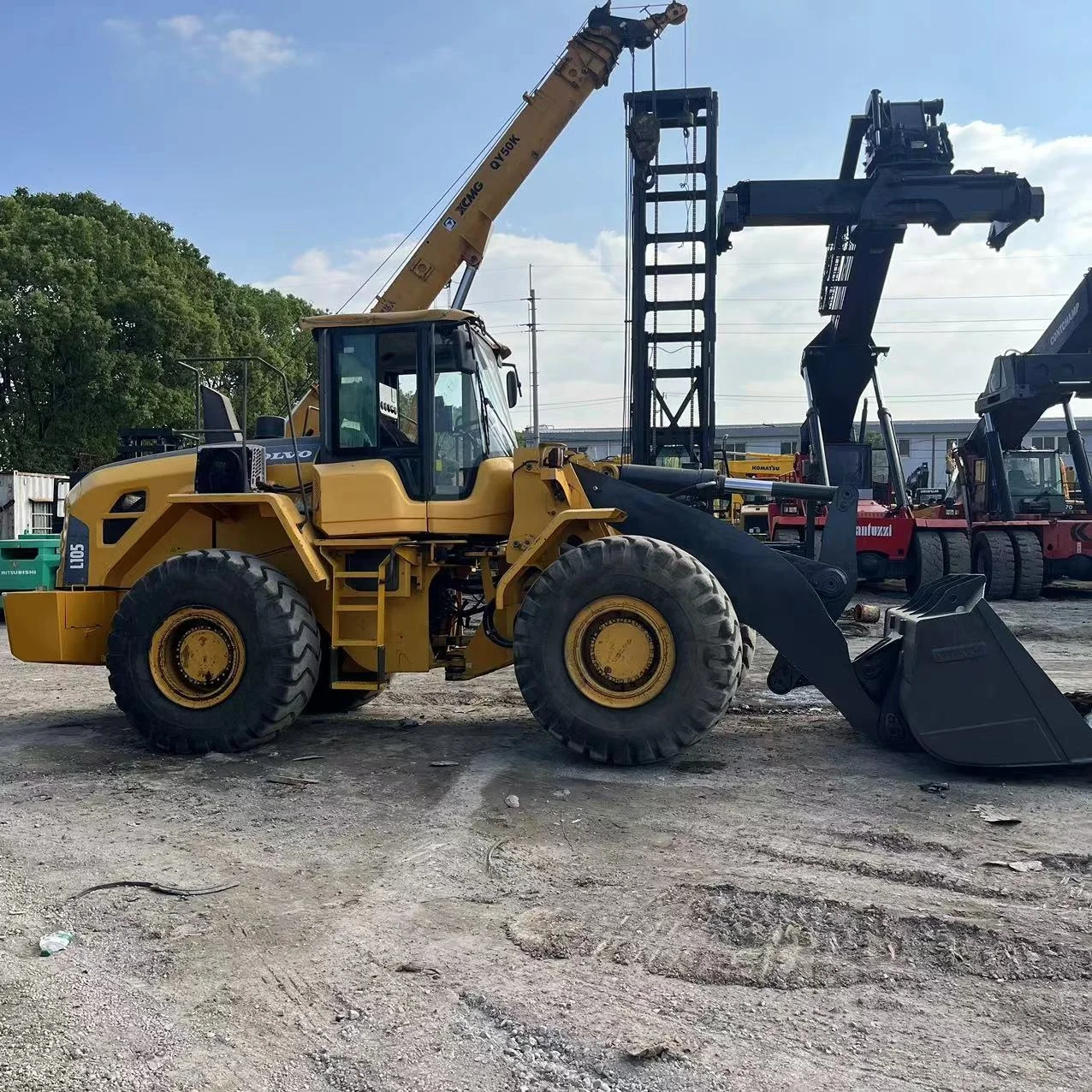 Подержанный Komatsu volvo 3-тонный фронтальный погрузчик Volvo зарядное устройство с 3M3 ковшами модели L180F L120F L120G L150H L150G