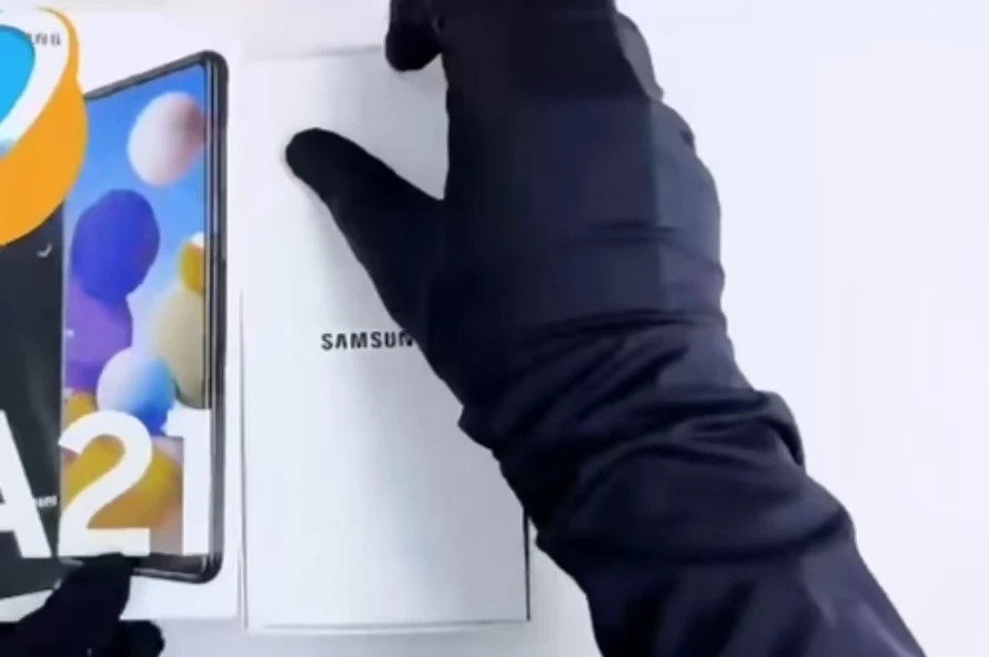 Для Samsung A10E A20 A30 A50 A21 оптовая продажа версия для мобильного телефона смартфон полный набор аксессуаров быстрая доставка