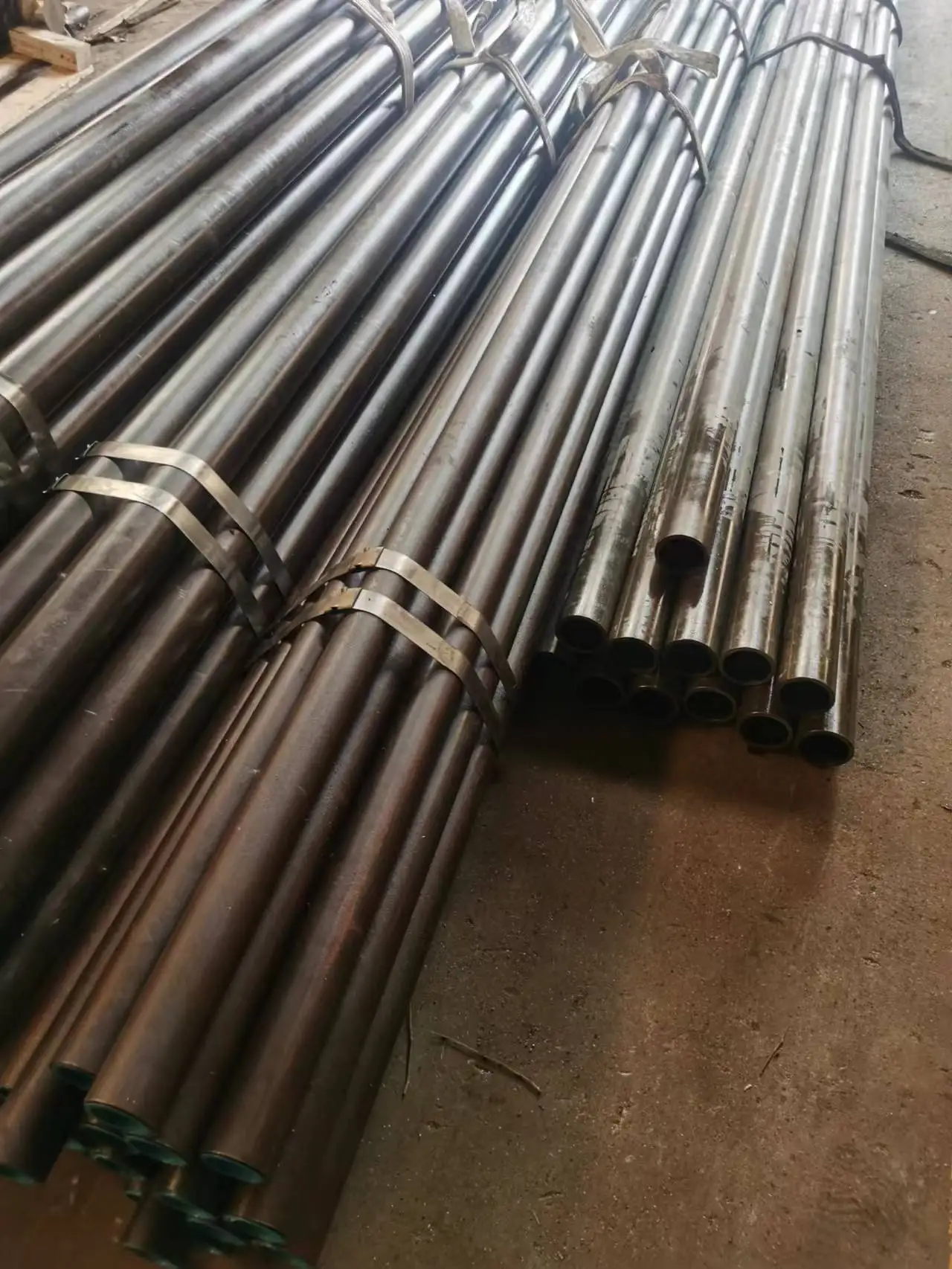 bks ck45 seamless honed steel tubing supplier st52 honed tube h8 pipe for hydraulic cylinder