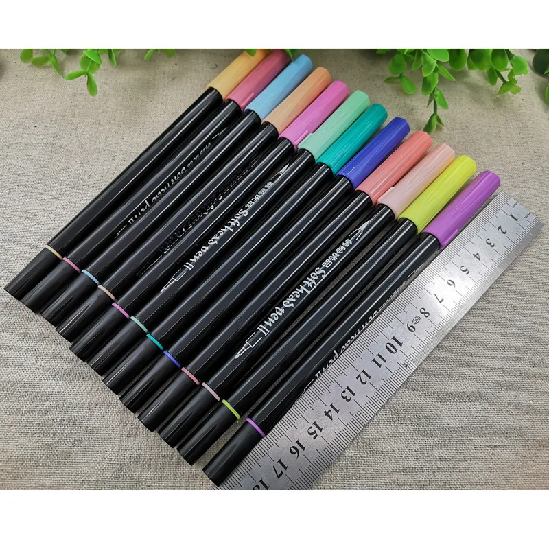 2019 New Item 18 colors Double-tip brush pen set water color pen art marker 8822