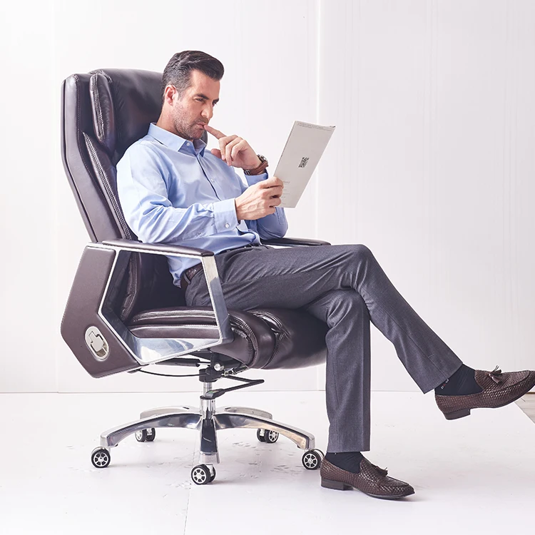 China Manufacture Manager Swivel Executive Leather Office Chair for Office Furniture