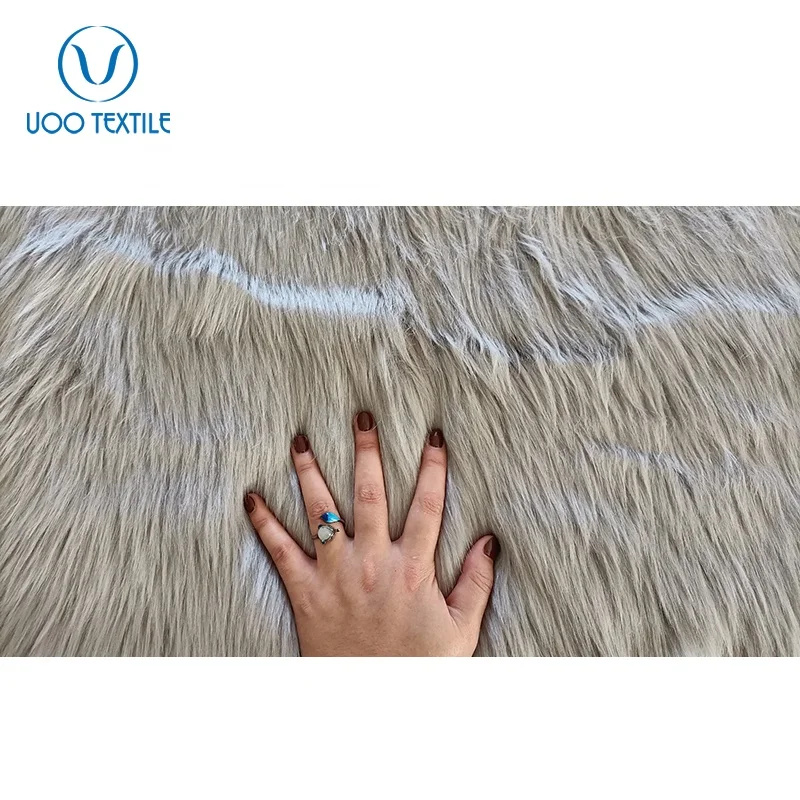 UOO  Long Pile Faux Fur Sheepskin Rug for Bedside