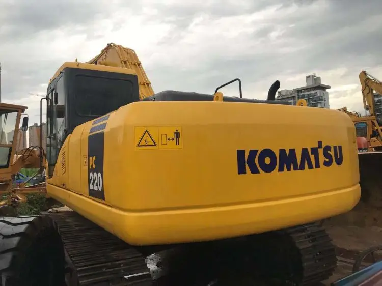 Japan made Komatsu pc200  pc200-7 pc200-8 pc220 pc220-7 pc220-8 crawler excavator Japan Komatsu pc200 pc220 pc240excavator