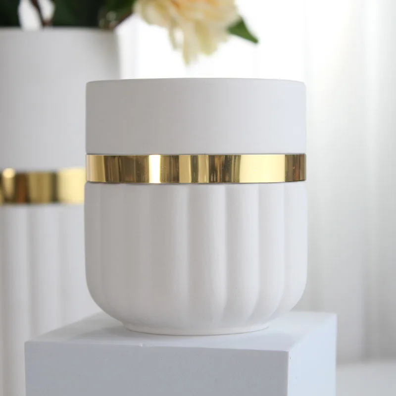 European Style Modern Tabletop White Gold Luxury Cylinder Ceramic Flower Vase for Home Decor