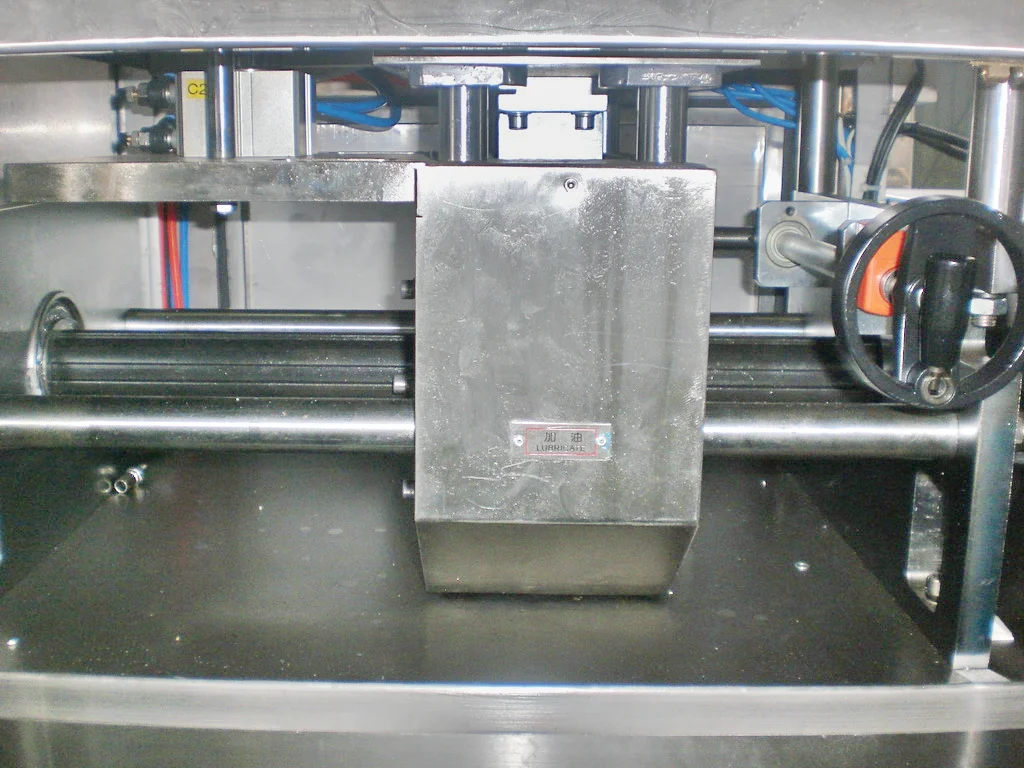 Factory Sale Fully Automatic Pharmaceutical Capsule Tablet Packing Machine Blister Tablet Manufacturing Machine