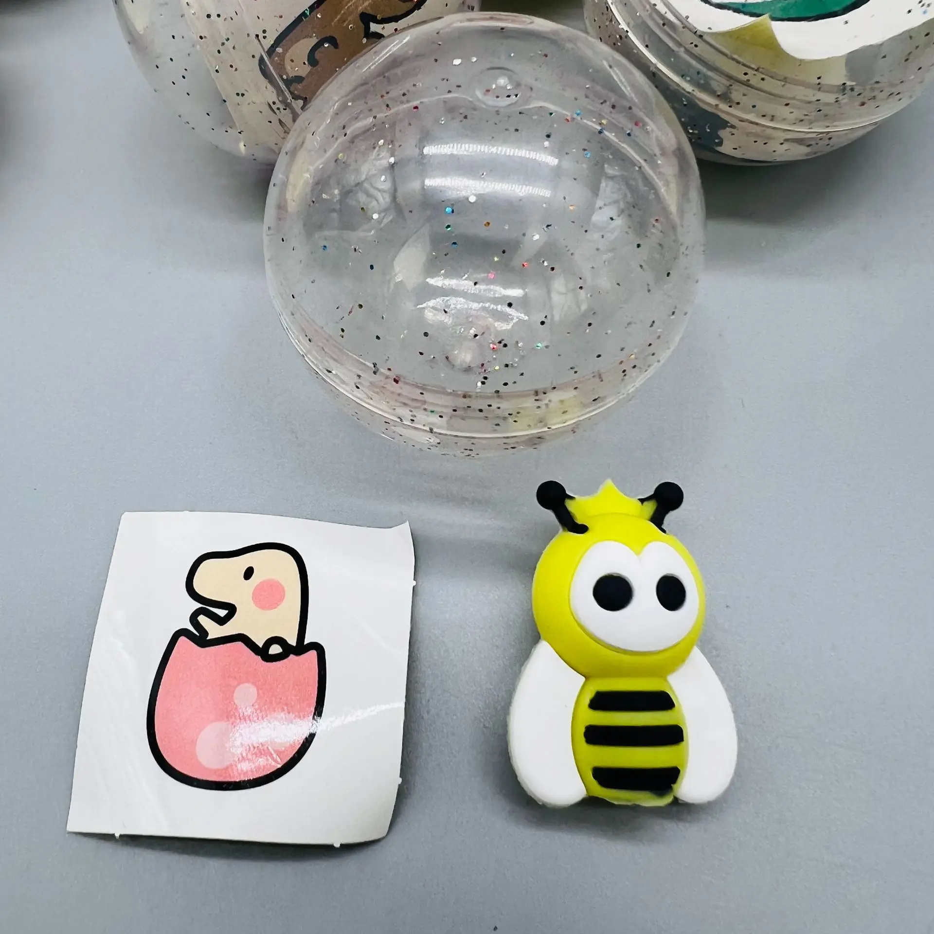 45mm Vending Machine Plastic Gashapon Capsule Toys Transparent Twisted Egg Ball Toys