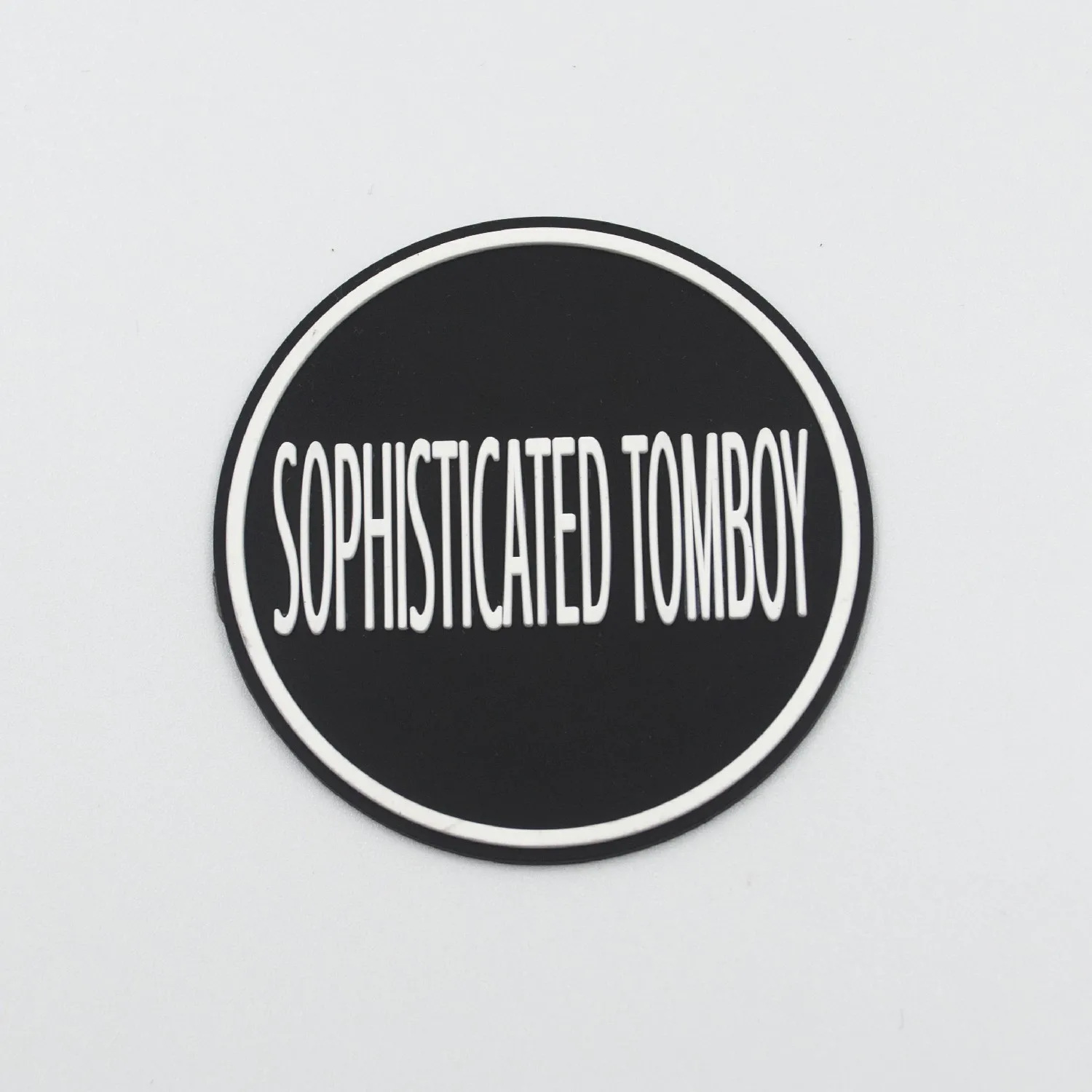 Custom Embroidered Patches PVC Rubber Logo Bulk 3D Patches Chenille China Manufacturer Sew Iron on Embroidery Patch for Clothing