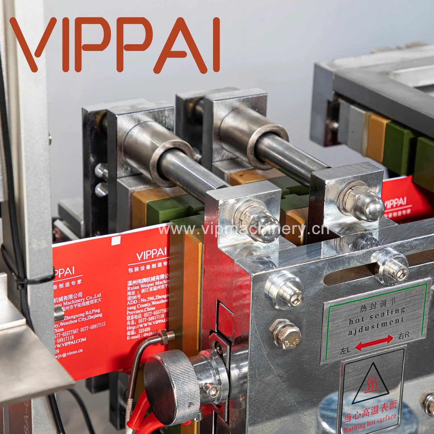 VIPPAI Individual Full-automation Four Side Sealing Single Sachet Wet Wipes Machinery Making Machine