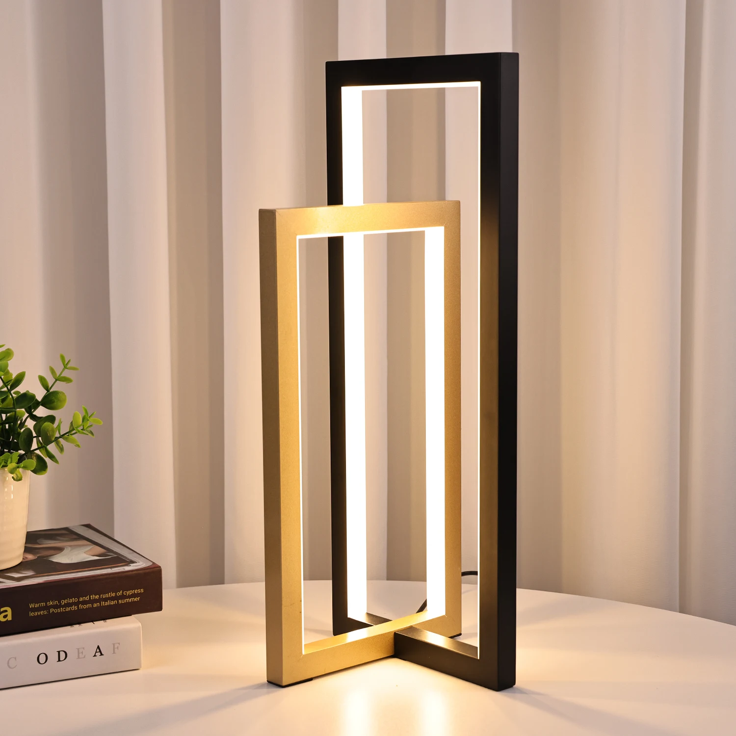New design 3 step Touch Dimmable brightness square shape led reading Smart LED Night Light Desk Lamp for study student