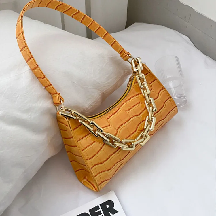 
Free Sample Popular Product women clutch purse handbags With Good Material With Chain 