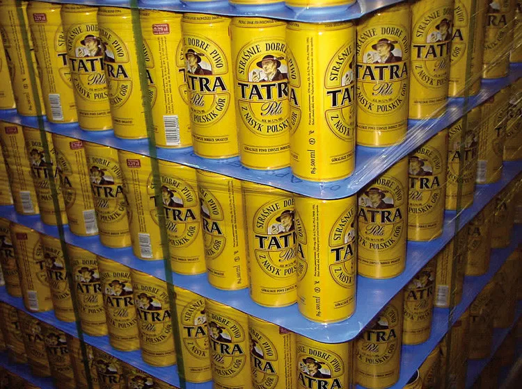 Plastic corrugated sheet for bottles layer pallet