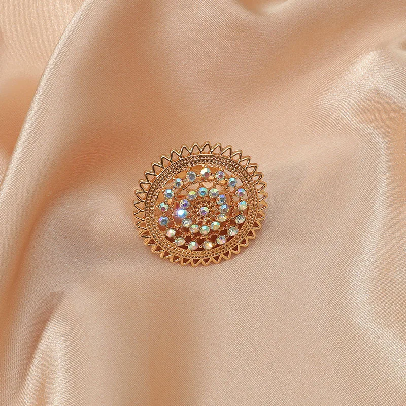 Fashion Creative Micro Insert Crystal Retro Ethnic Style Exaggerated Jewelry Round Openwork Colorful Diamond Ring For