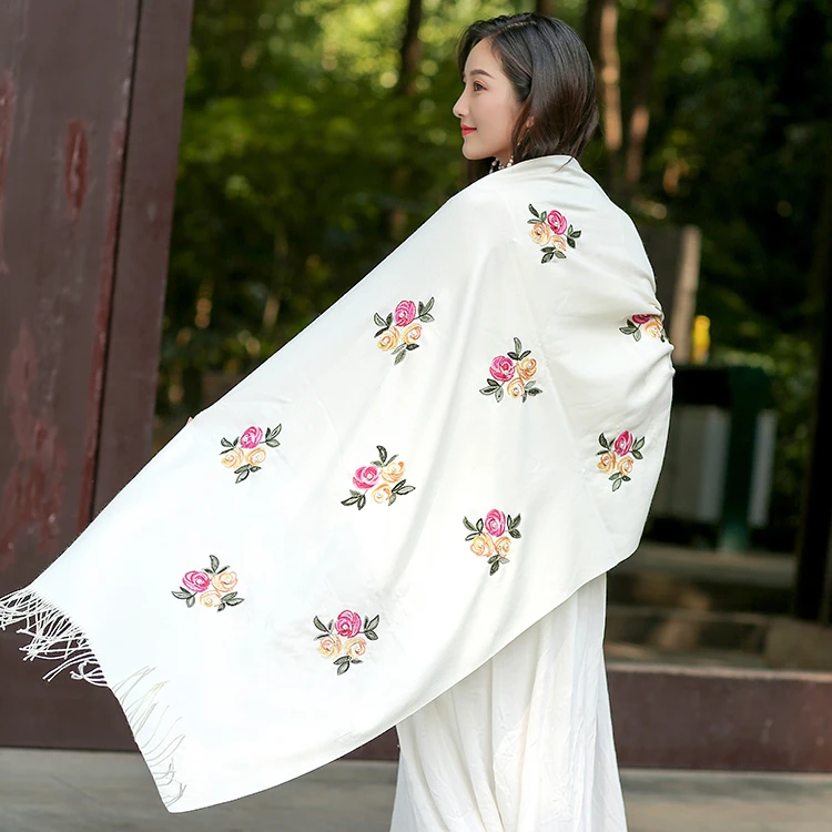 Wholesale Winter Pure Color Cashmere Scarf Women Ethnic Style Handmade Embroidery Scarf Cashmere