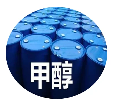 Industrial methanol/methyl alcohol CH3OH soluble in water