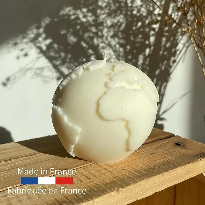 Handmade Candle with Fat Caramel Scent Salt Butter Earth Shape Elemental 220g