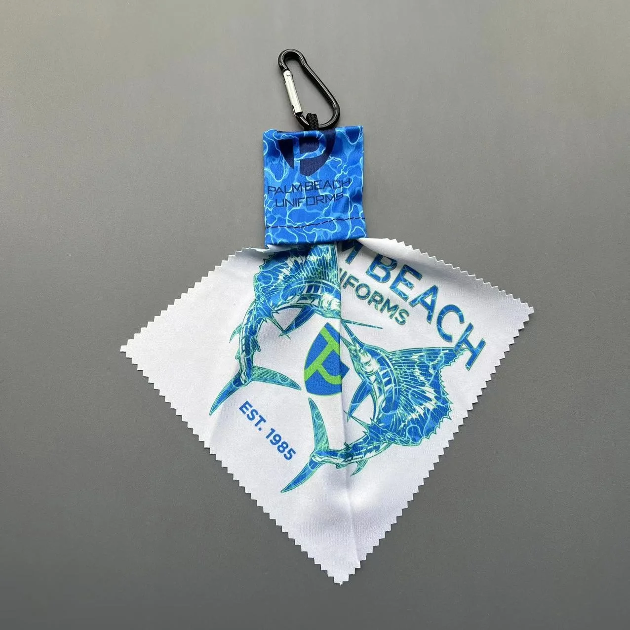 Оптовая продажа салфетка для чистки стекла из микрофибры с чехлом ключей