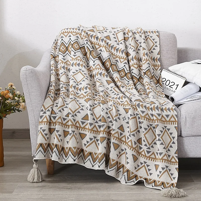 Nordic Style 100% Acrylic  Super Soft Home Decor Throw Blanket For Bed Portable Knitted Blanket