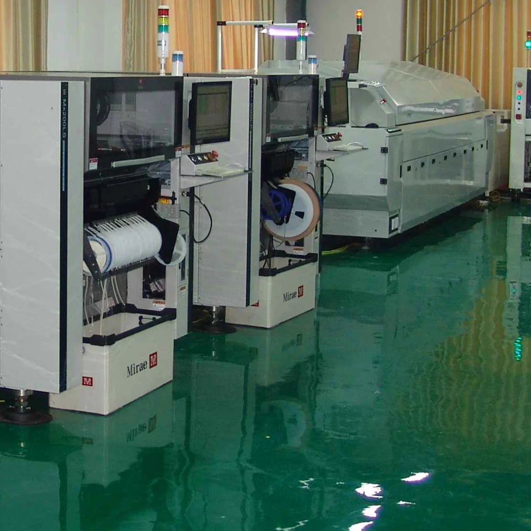 Cheap Factory Price SN74HCT373N  Please contact the business is on same day shall prevail