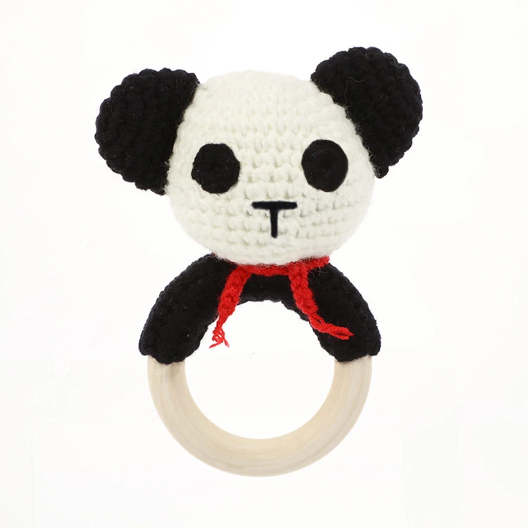 Amazon hot sale 6 animals wooden baby teether crochet rattle toys for