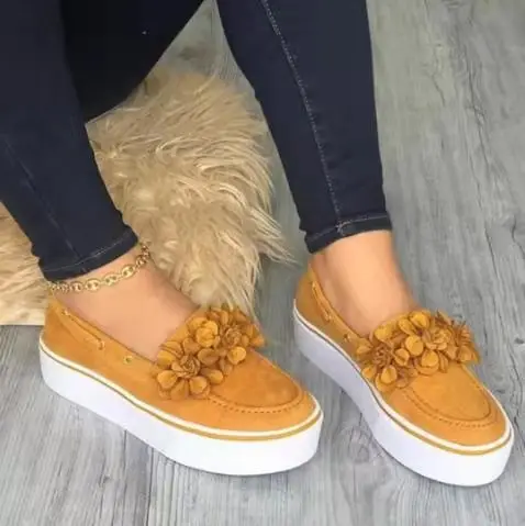WK-005 new fashion spring summer solid leather 3 D flower decorated flat canvas shoes for women casual walking shoes
