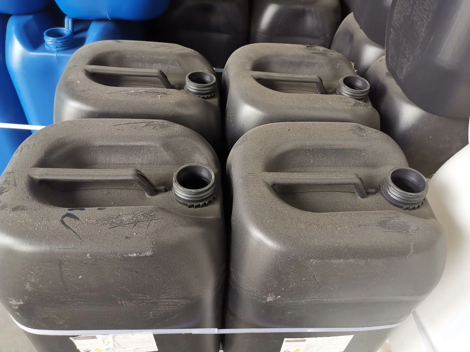 
MF HNO3 colorless liquid nitric acid 68% agriculture grade 