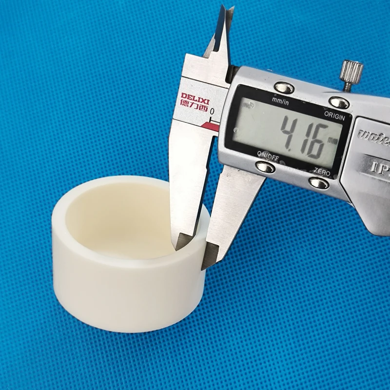 High Temperature Laboratory 99% Al2O3 High Temperature Small Alumina Ceramic Crucible For Lid