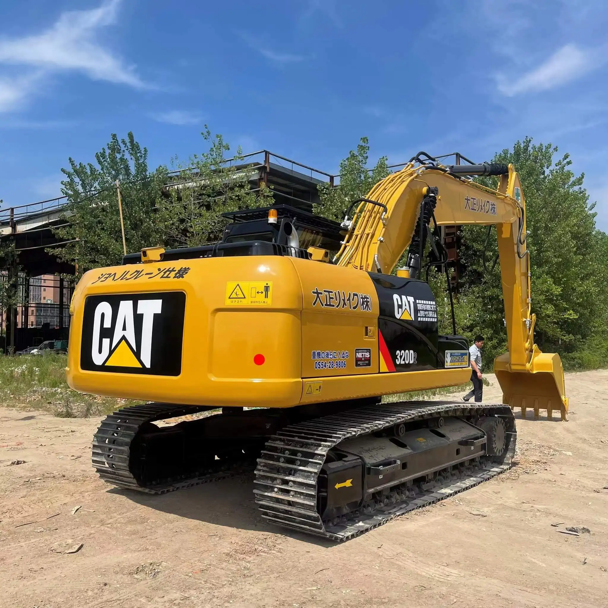 Экскаватор Caterpillar caterpillar 320d, японская гусеница, хороший кондиционированный, для 320 кошек, красивая заводская настройка