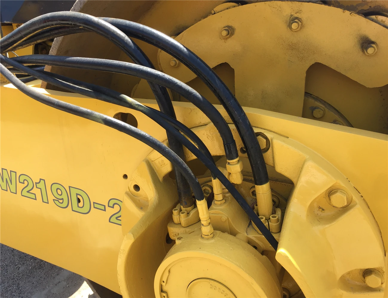 Б/у секундной стрелки Bomag внедорожник ролика BW219D-2 BW217D-2 BW219DH-3 BW226DH-4 для продажи с хорошей производительностью и в хорошем состоянии