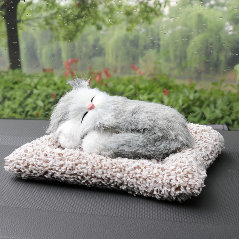 Cute 30*20cm Dog Car Dashboard Decoration Ornaments Modern Style Activated Carbon Simulation Type with Plush Cat Pattern