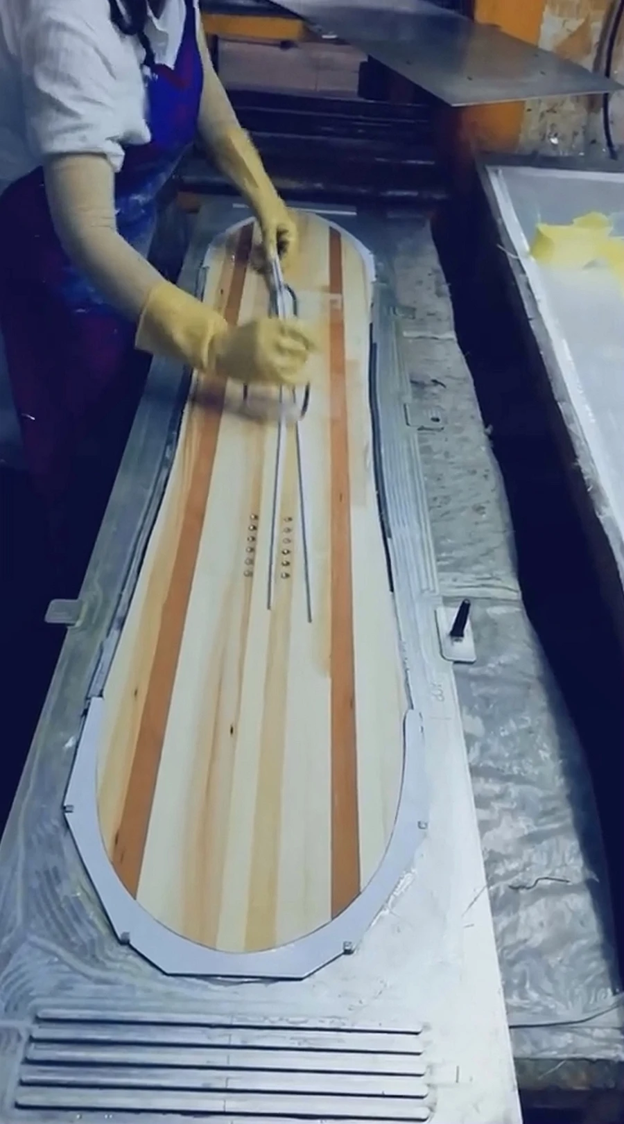 FLORUIT Design snowboard Custom Logos Sandwich Construction Base Sintered Bottom snowboard Winter Skis