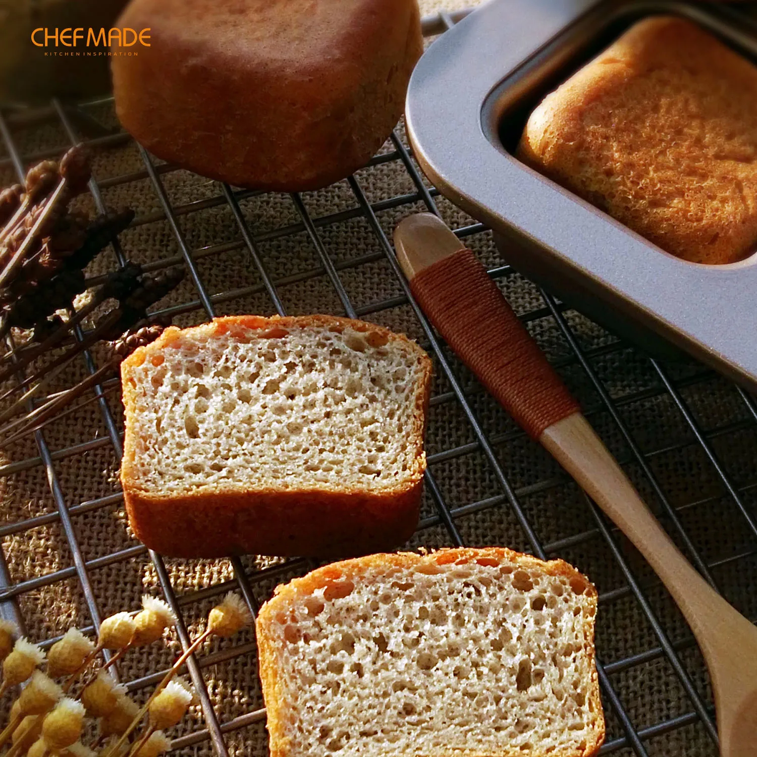 CHEFMADE WK9149 Carbon Steel Bakeware 12-Cavity Non-Stick Square Muffin Pan Blondie Brownie Cake Pan for Oven Baking