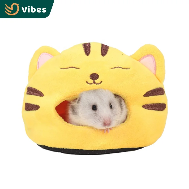 Wholesale Cartoon Shape Large Small Winter Pet Toy Hamster Cage House Hanging Nest Mat Guinea Pig Hamster Cotton Nest