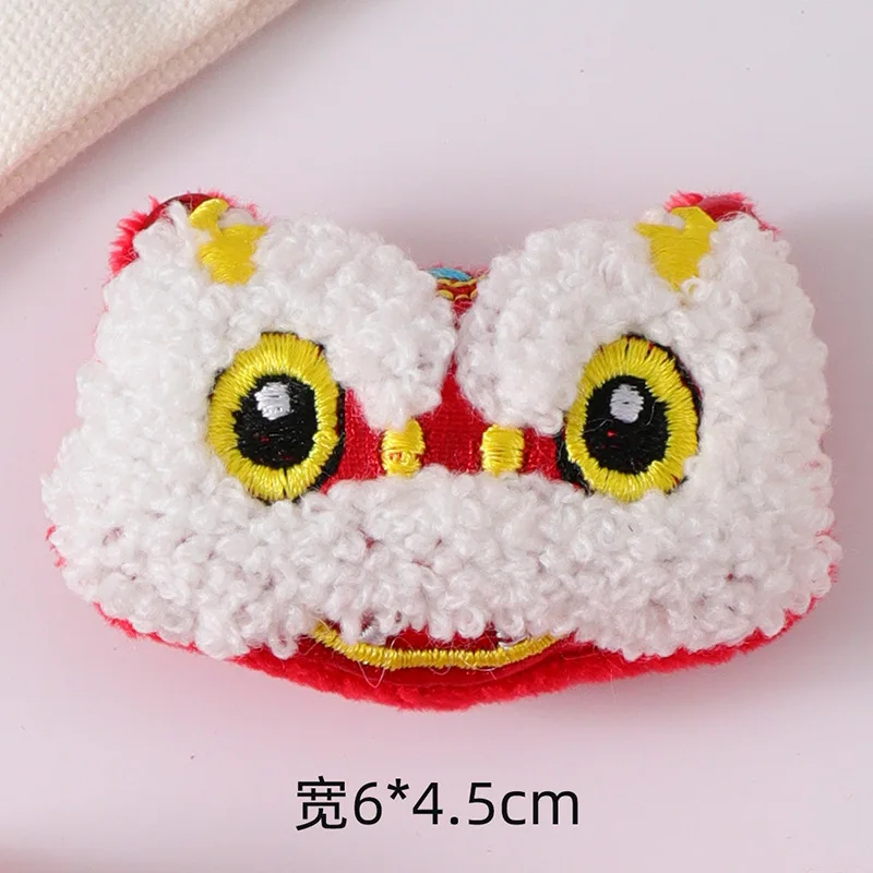 2024 New Year brooch pin cute plush brooch New Year gift decoration cartoon dragon lion accessories Plush toy