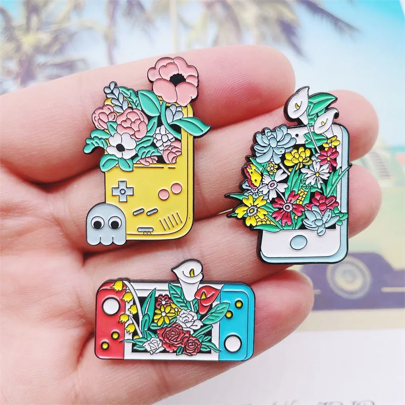 No Minimum Metal Badge Manufacture Rose Gold Plated Glitter Anime Cartoon Hard Enamel Pin Soft Lapel Pin Custom Enamel Pin