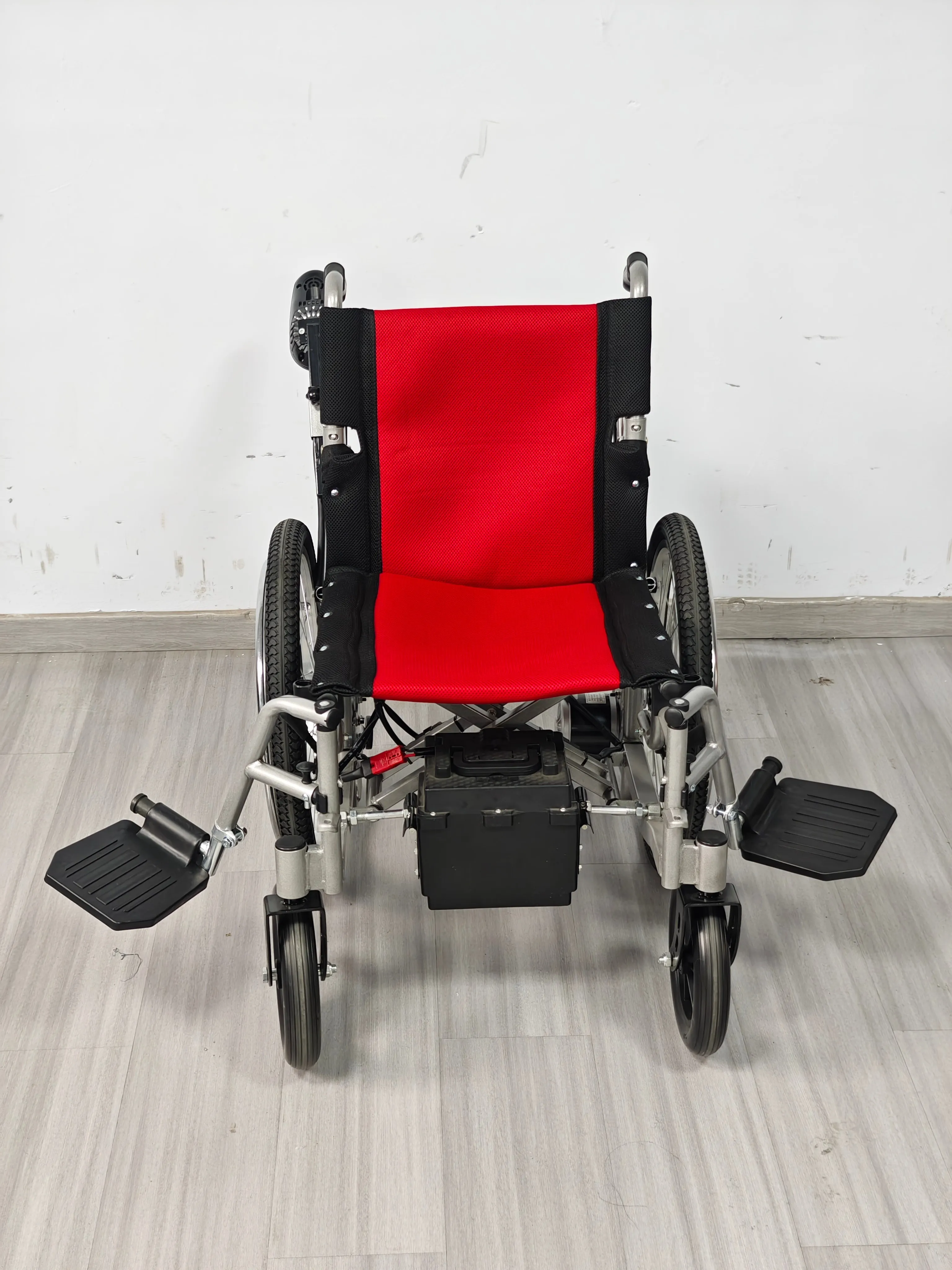 Dual Motor One-handed Control Component Adjustable Suitable for the Elderly and Disabled Quick Fold Electric Wheelchair