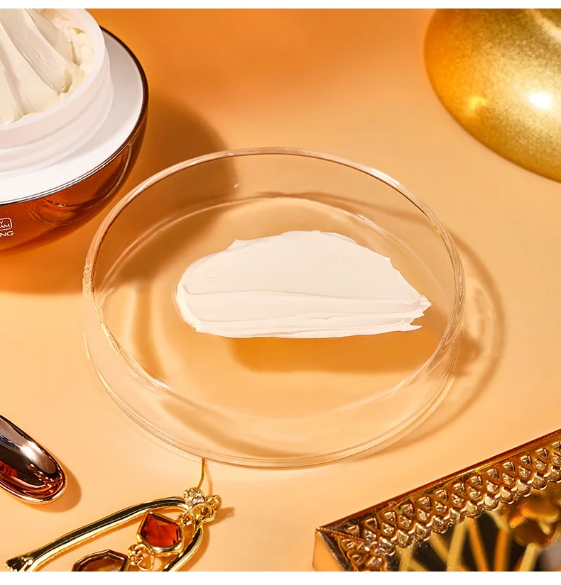 New Whitening Moisturizing Moisturizing Lifting and Smoothing Black Lady Cream Face Cream
