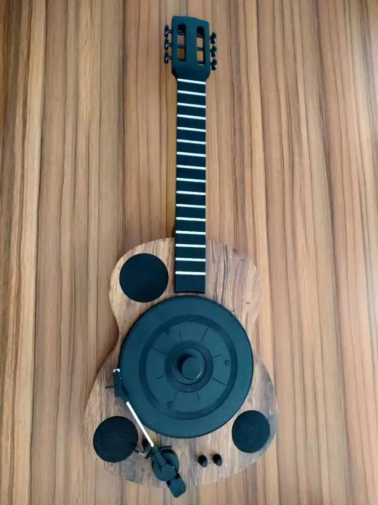 Горячий продавать беспроводной Встроенные динамики 3-скоростной поворотный стол Винтажный стиль Виниловый проигрыватель гитара Форма