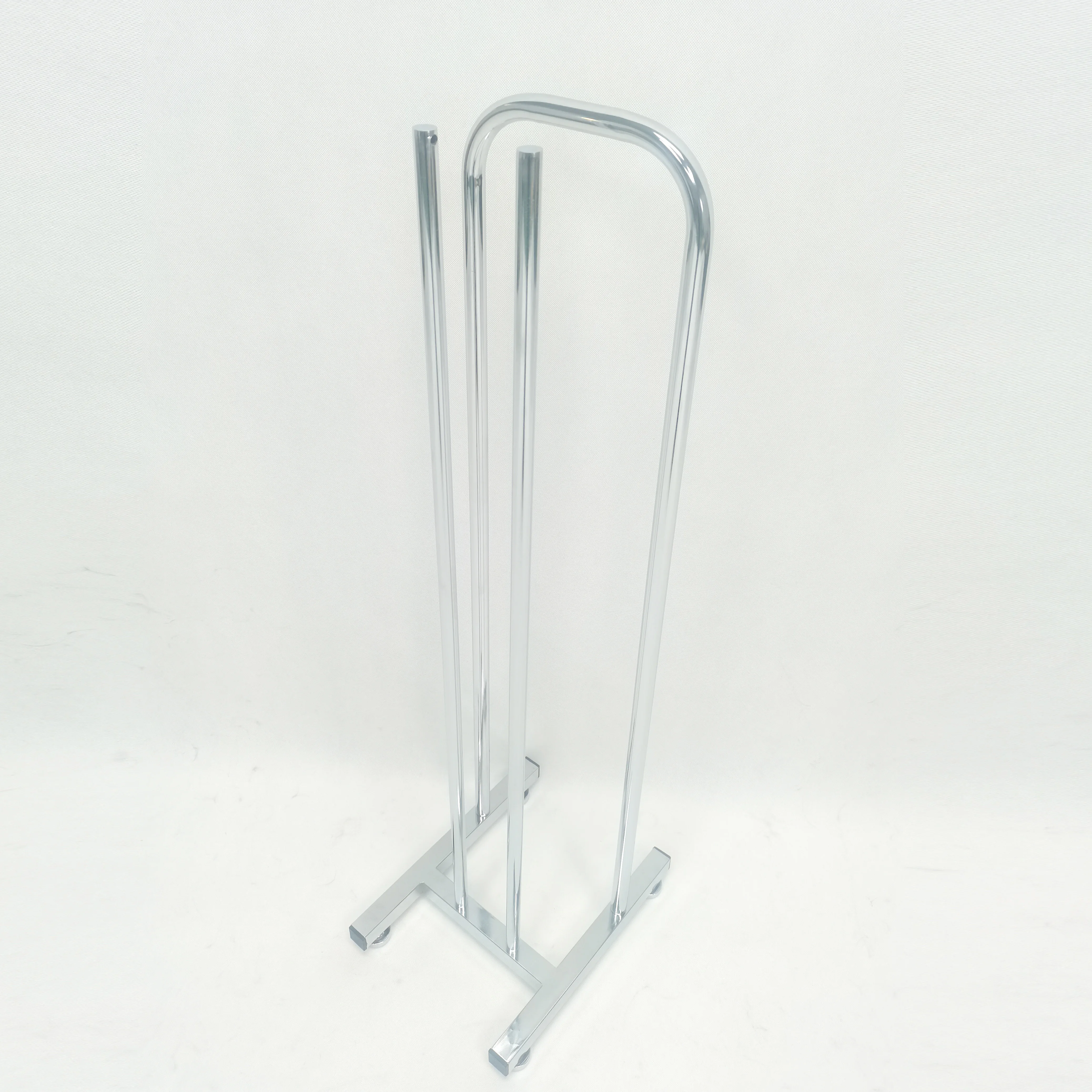Chrome Hanger Stacker Shop Clothes Hanger Holder with wheels