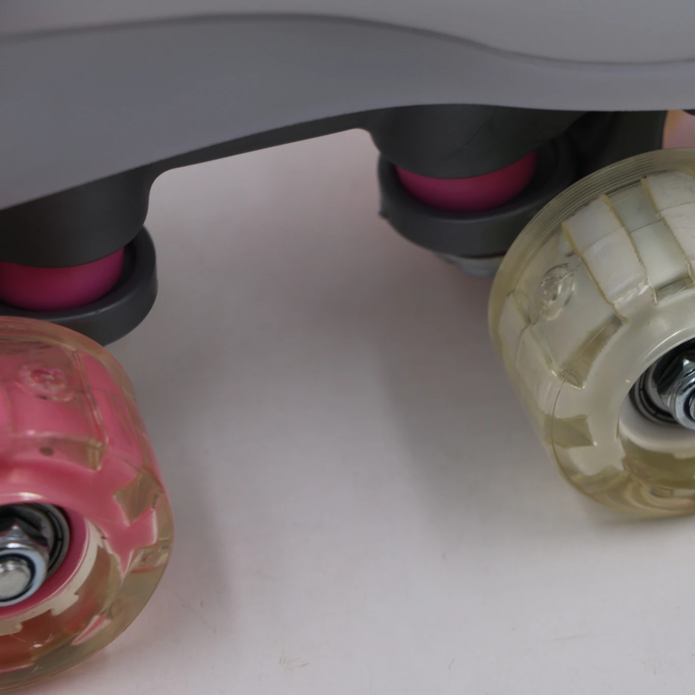 Outdoor Roller Skating  Portable Flooring Aggressive Skates Roller Skates 3 Wheels Adult