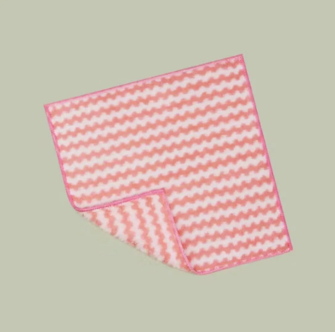 200gsm Microfiber Coral Velvet Dish Towel 25*25cm Small Square with Cationic Lock Edge Absorbent Wavy Cleaning Towel Floor Table