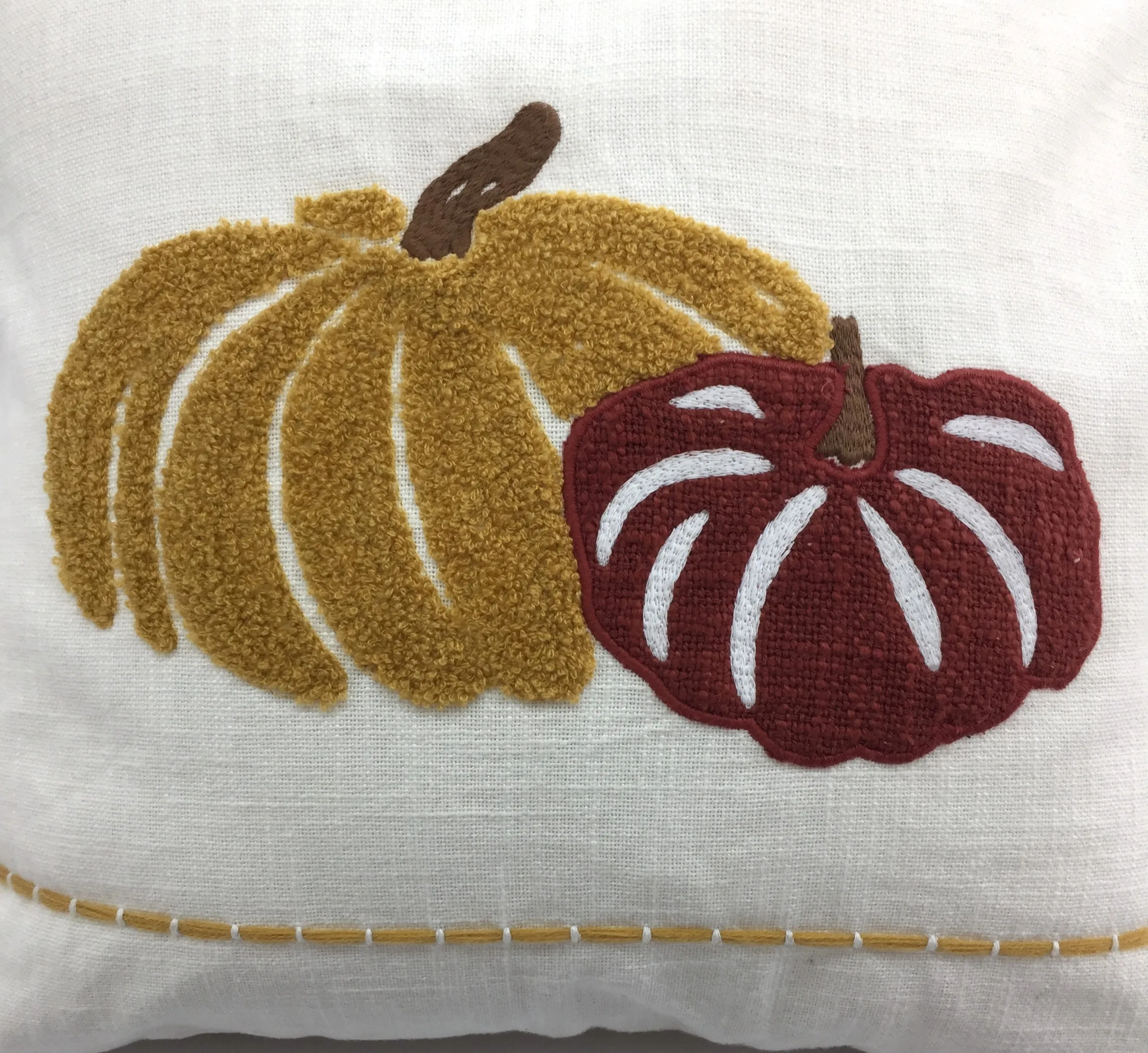 Decorative and attractive 100% Eco- friendly cotton Woven cushion cover
