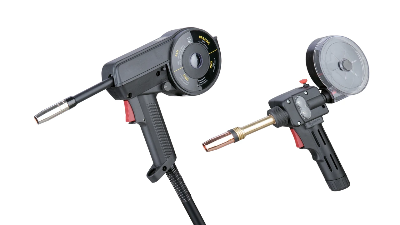 Сварочная горелка с газовым охлаждением MIG MAG CO2 15AK 24V нажимная алюминиевая катушка пистолет Европейским адаптером индивидуальная вилка